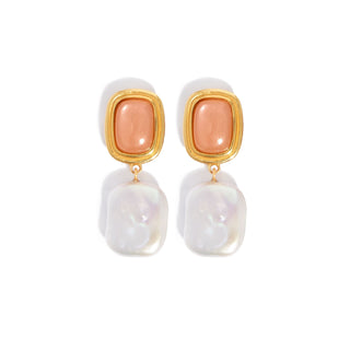 Hera (Peach Moonstone)